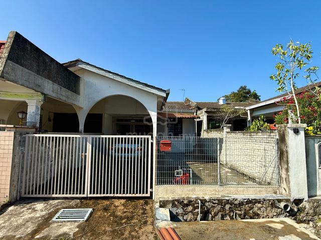 22 x 75 spacious single storey nearby Hospital Tuanku Jaafar n Rasah 1