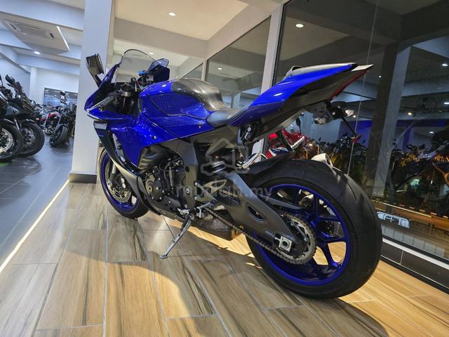 Yamaha r1 YAMAHA R1 Unregister - photo 4 of 10