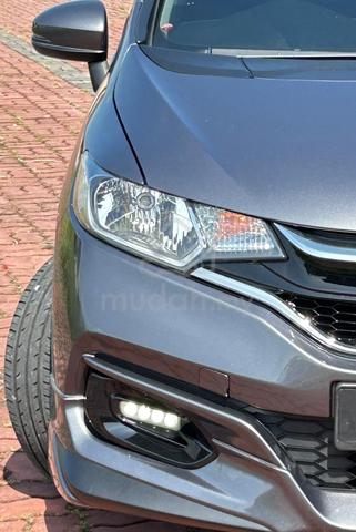 2017 Honda JAZZ 1.5 V (A)CAR KING - 5