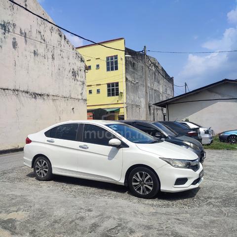 Honda City 1.5 E (2018) | Lady Owner | Full Honda - 4