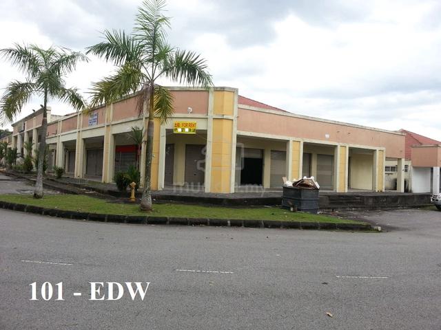 (Corner Shoplot) Seremban 2 Single Storey Shoplot 30x70 - FOR SALE 1