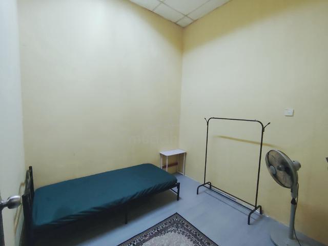 Bilik Sewa Perempuan Senai & Tmn University, Skudai 1