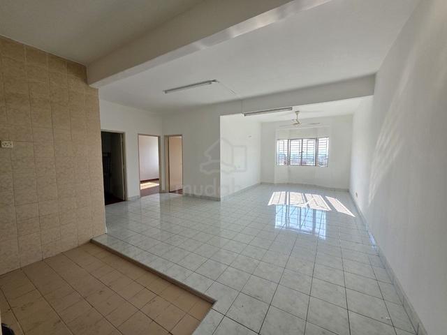Pangsapuri Mutiara Subang 1