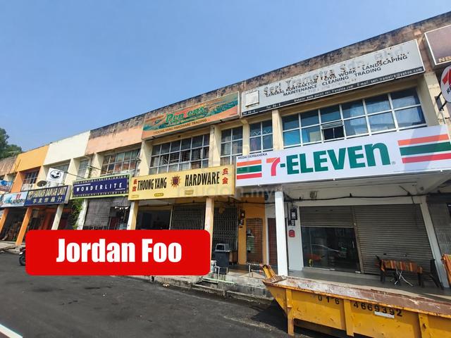 2 Storey Shop Lot Permatang Damar Laut Batu Maung Face MAIN Road 1