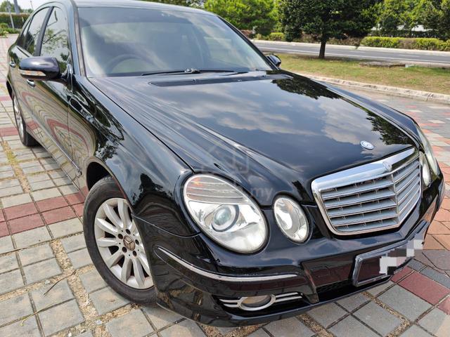 2009 Mercedes Benz E-CLASS 1.8 200 K ELEGANCE W211 - 1