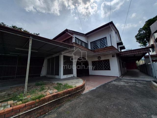 BEST BUY Greenlane Island Park 2sty semiD 5050sf big compound 1