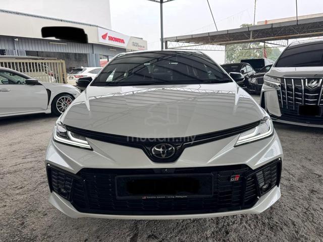 2025 Toyota COROLLA Altis 1.8 GR SPORT 8k Mileage - 3