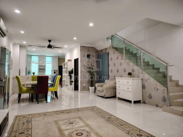Fully Furnished 3-Storey Intermediate Seksyen 7 Bangi Avenue 3 Kajang 1