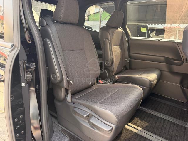 2023 Toyota NOAH 2.0 SG LOW MILEAGE (A) - 3