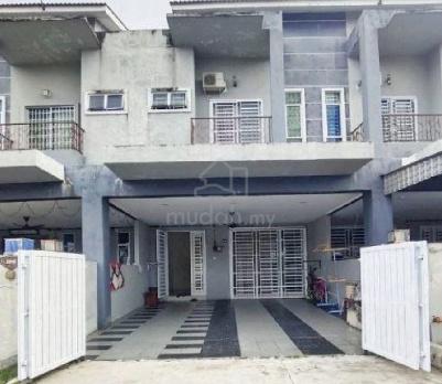 Rumah Teres 2 tingkat untuk dijual 1