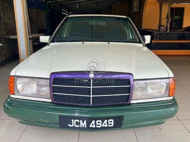 Mercedes Benz 190E Nice Johor Plate No. - 2
