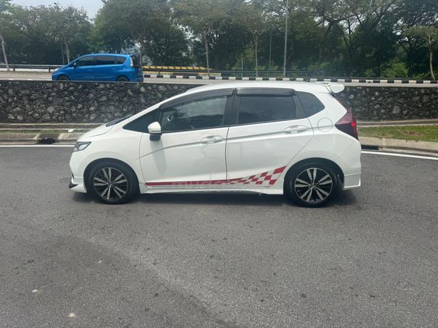 2020 Honda JAZZ 1.5 V MY14 GK FACELIFT (A) - 5