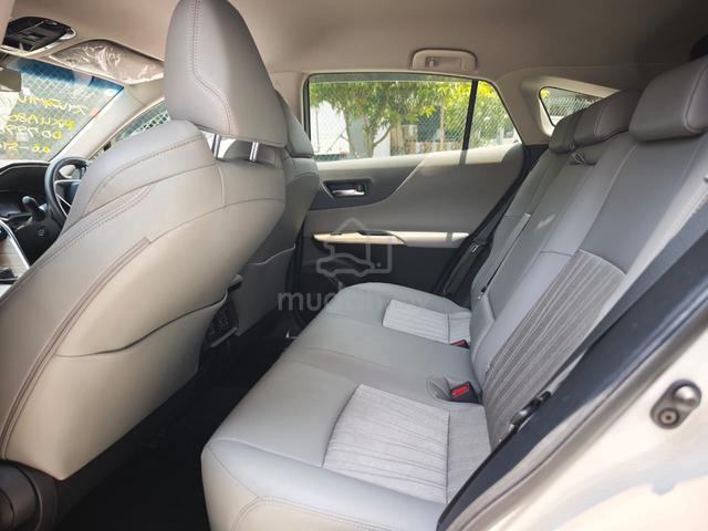 [ GREY SEAT ] 2022 Toyota HARRIER 2.0 G P/BOOT - 3