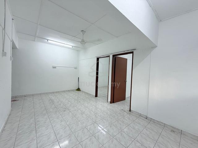 Flat Pkns Au3 1