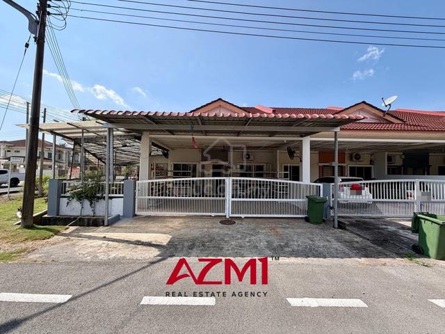 Fittings Included Desa Pujut 2 Single Storey Terrace Corner Permy Miri 1