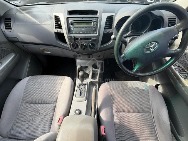 2010 Toyota HILUX 2.5 G FACELIFT (A) NO OFF ROAD - 3
