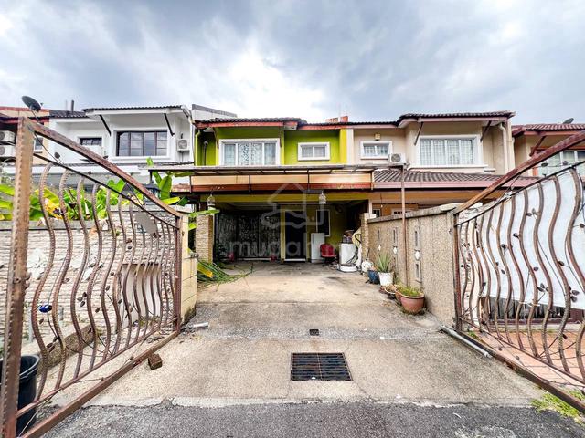 FACING OPEN ! Double Storey, Taman Prima Saujana Seksyen 5, Kajang 1