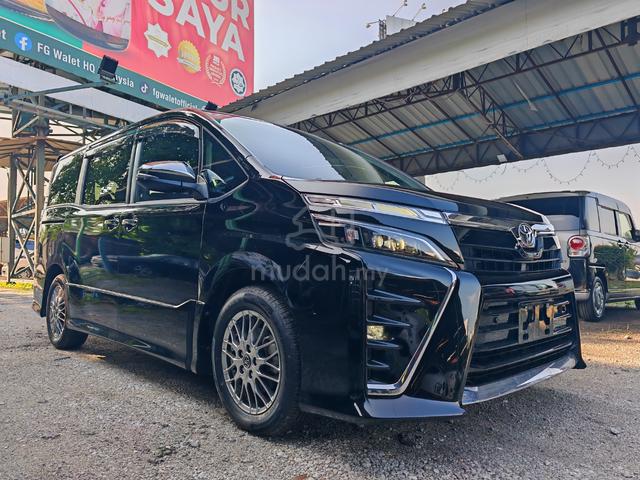 2021 Toyota VOXY 2.0 KIRAMEKI III (A) *FULL LOAN - Cars for