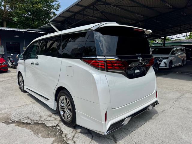 2024 Toyota ALPHARD 2.5 Z Side step Sunroof - 2