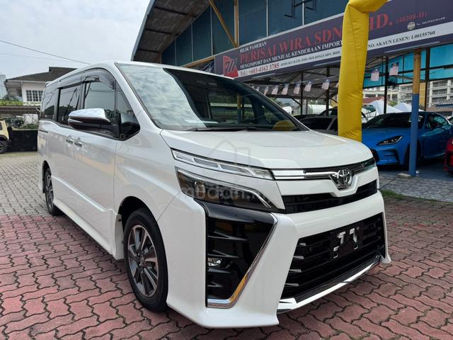 2022 Toyota VOXY 2.0 ZS KIRAMEKI III (A) GRADE 5 - 2