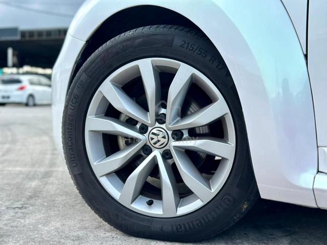 2018 Volkswagen BEETLE 1.2 SPORT FACELIFT (A) - 4