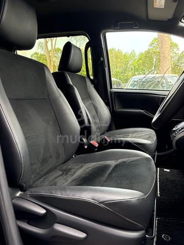 2021 Toyota VOXY 2.0 ZS KIRAMEKI III (A) - 5