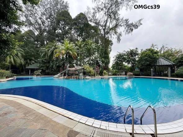 D'Haven Condominium 1