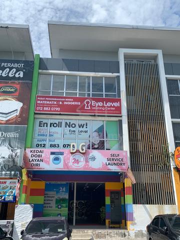 2nd Floor Shoplot Bandar Puteri Bangi - Facing main road 1