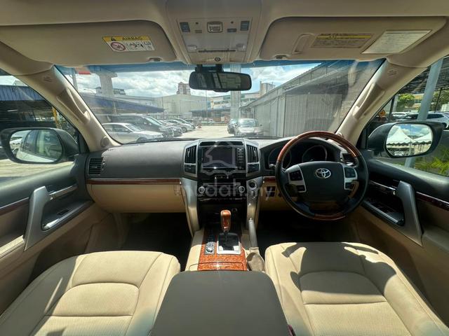 2014 Toyota LANDCRUISER 4.6L ZX - 3