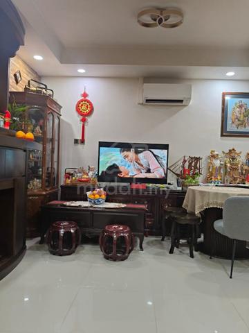 Richmont Residence - 3-Storey Terraced House For Sale 1
