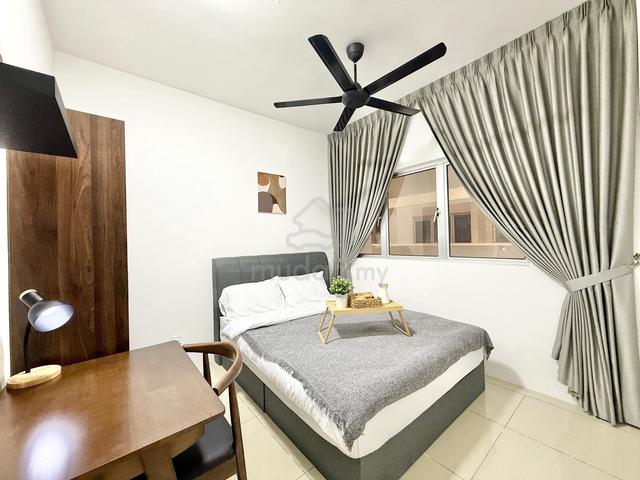 Female Mid Room Fully Furnished, 4km from KLCC, Free Wi-Fi 1