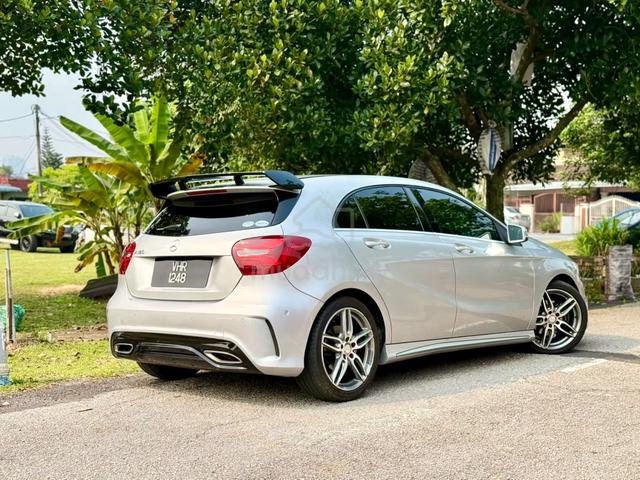 2017 MERCEDES BENZ A180 AMG SPORT 1.6 Turbo - 4