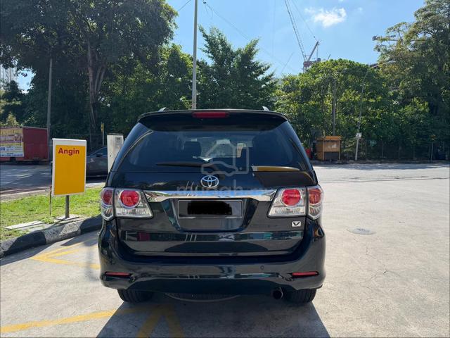 2014 Toyota FORTUNER 2.7 V (A) - 4