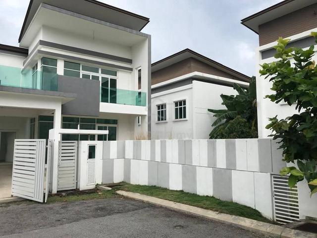 FREEHOLD Bungalow Endlot Saujana Heights Ayer KerohBukit Katil Gapam 1