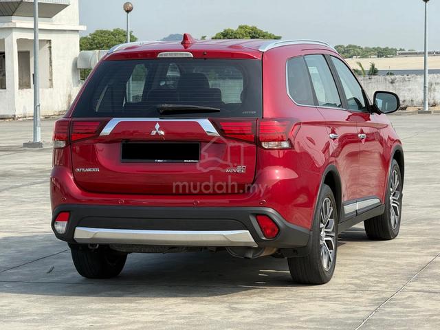 2019 Mitsubishi OUTLANDER 2.0 2.0 4WD (A) CAR KING - 3