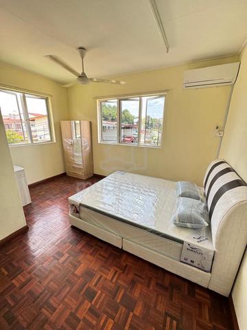 Master room link bathroom - Damai kpj Q2 Likas Stts Kian Kok 1
