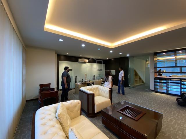 Fully Furnished Office 1