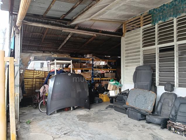 Warehouse/ Light Factory Kg Baru Ampang (Unit can be modified) 1