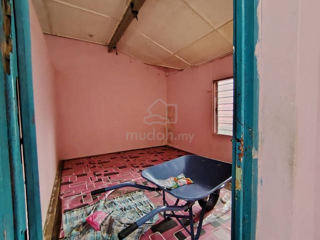 Sungai Siput cheaper sale single storey house 5