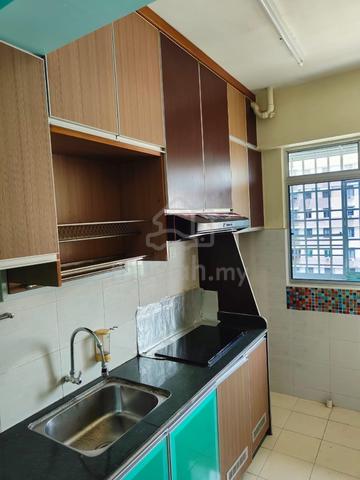 Sri Aman Block C (Sri Aman Block 1 & 3) 1