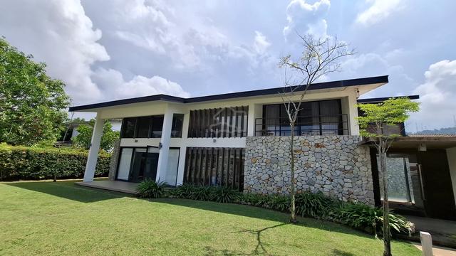 Double Storey Bungalow House @ Tok Sira Kuantan Pahang for Sale 1