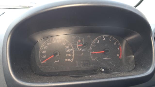 2005 Perodua MYVI 1.3 EZI (A) - 2