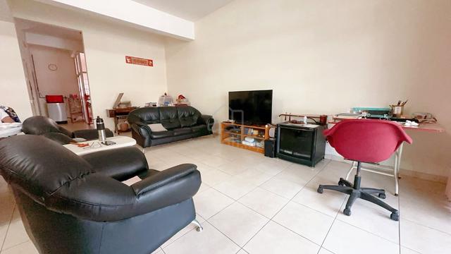 Double Storey Terrace In Town Area 1