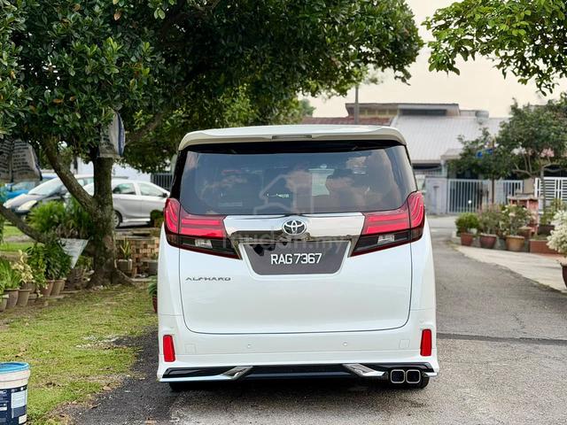 ON THE ROAD 2017 Toyota ALPHARD 2.5 (A) - 5
