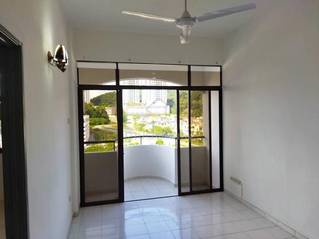 Ferringhi Mutiara Apartment 2