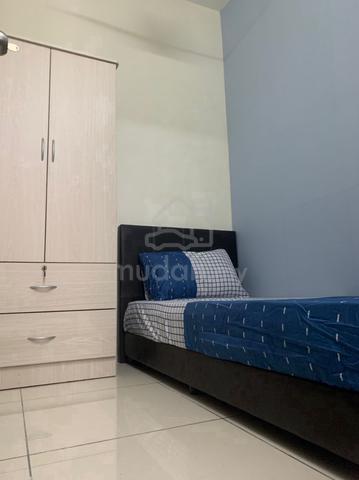Mixed Single Room KLTS Traders Square Jalan Gombak Setapak Cheap 1