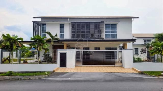 Rarely Available Stutong Semi-D| 5 Bedrooms | 5 Bathrooms | 10.6 Pts 1