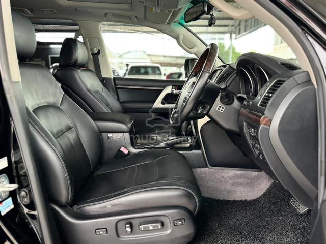 2013 Toyota LANDCRUISER 4.6 ZX (URJ202W) (A) - 5