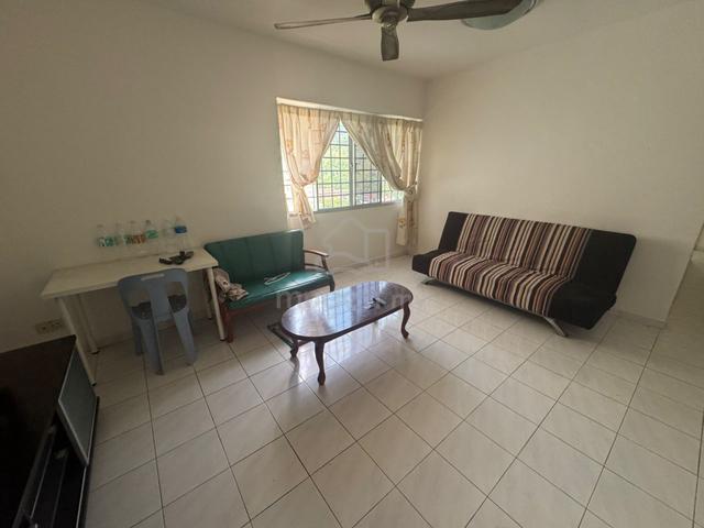 Taman Pekaka Apartment 1