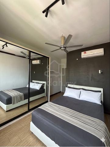 bilik master bed room 1